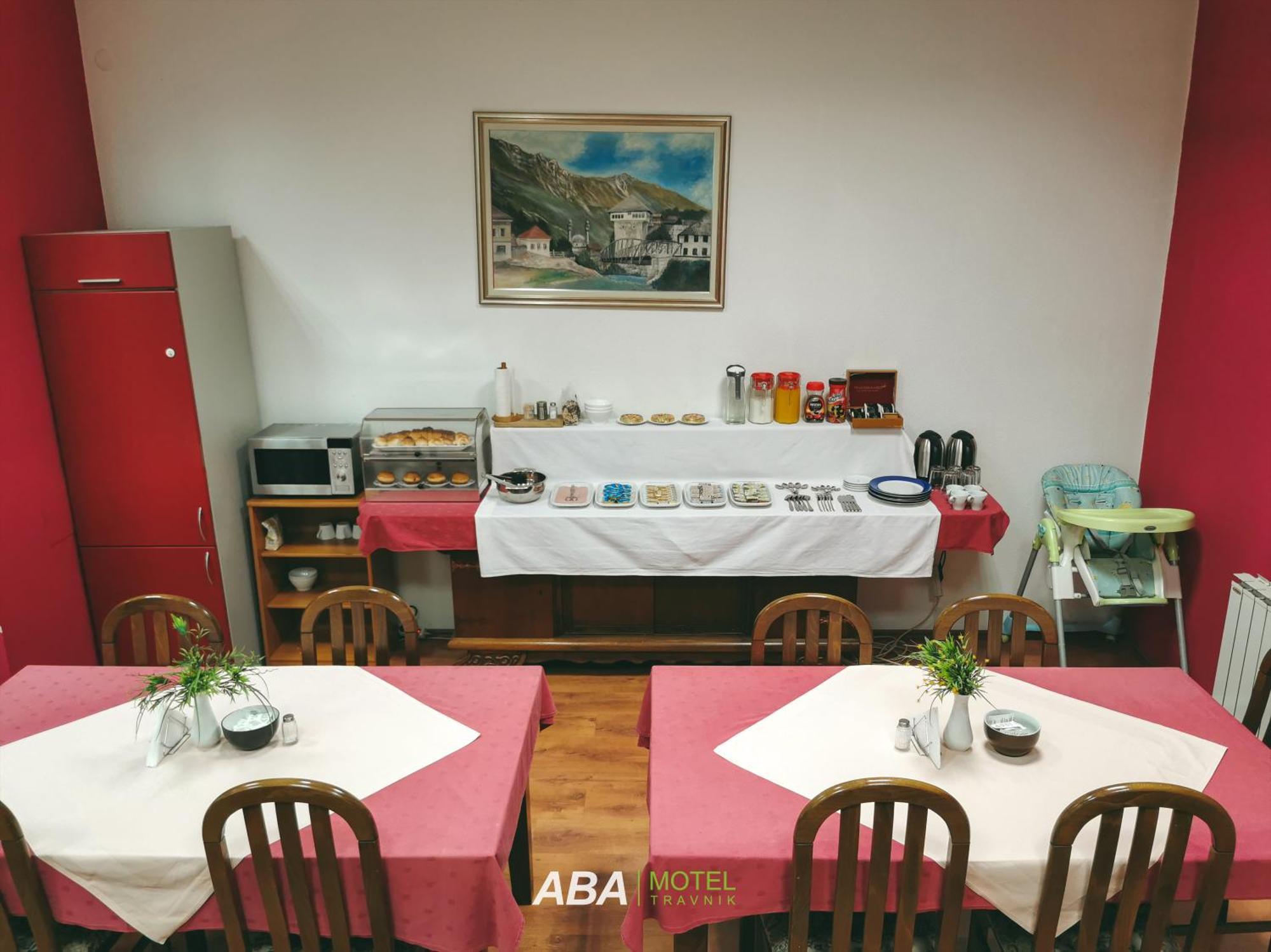 Garni Motel Aba Travnik Exteriér fotografie