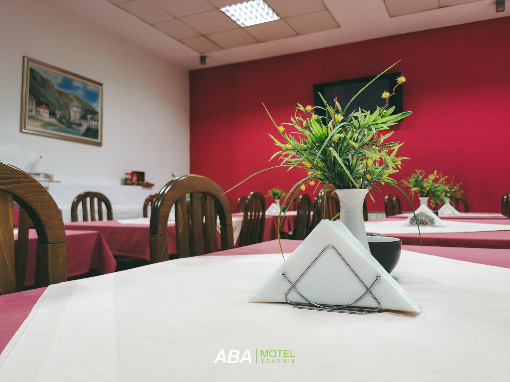 Garni Motel Aba Travnik Exteriér fotografie